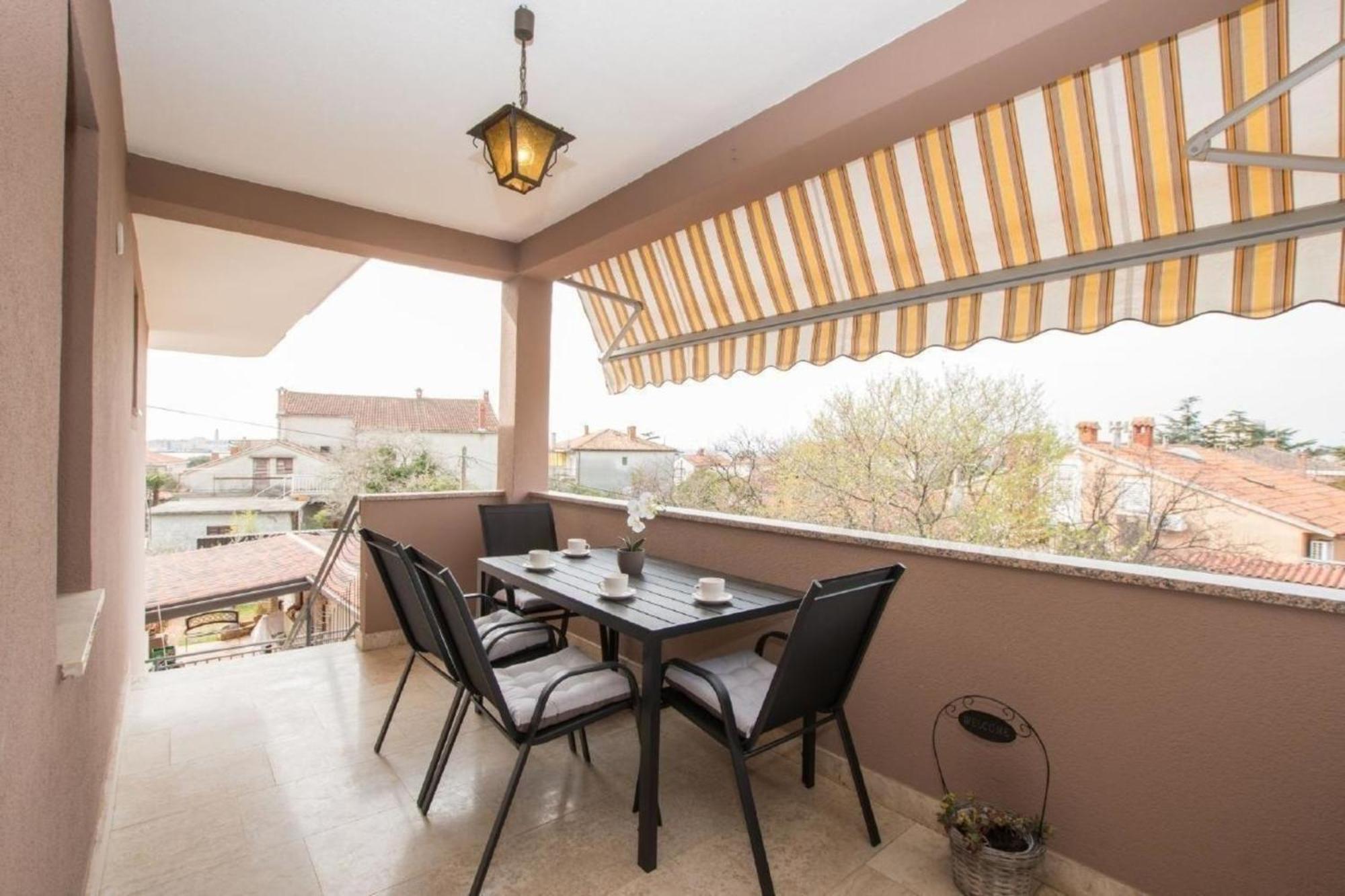 Apartman Neue In Mit Terrasse Umag